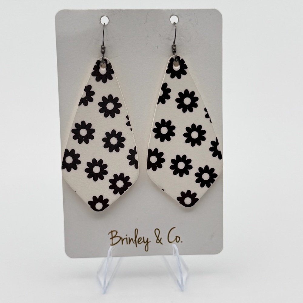 Floral Leather Drop Earrings Black White Boho‎ Statement Lightweight Dangle